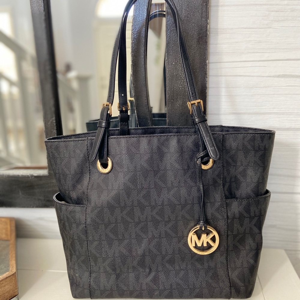 Michael Kors Signature Black Leather Bag